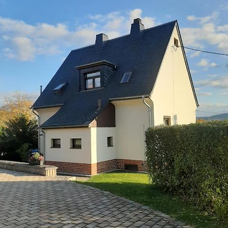 Haus Mit Ausblick 3 Schlafzimmer Wilkau-Hasslau エクステリア 写真